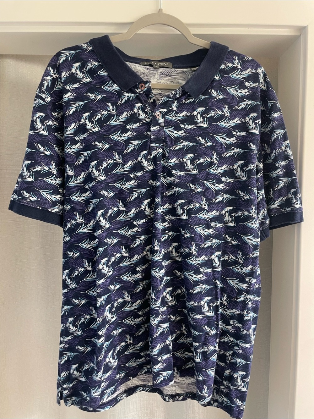 Men’s Navy Feather Patterned Polo Shirt